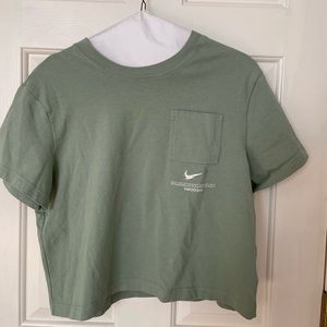Nike boxy tee